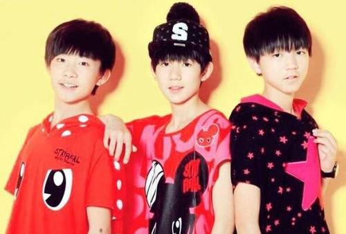 TFBOYS、胡歌或登猴年春晚 傳節(jié)目將致敬老前輩